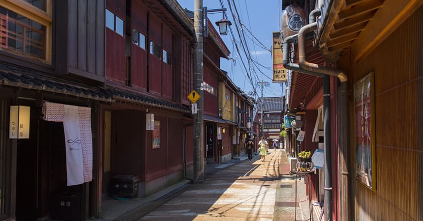 ひがし茶屋街